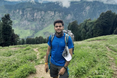 GAtBhriguLakeTrek