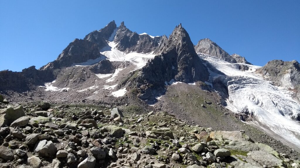 Rocky Trail - Hampta Pass